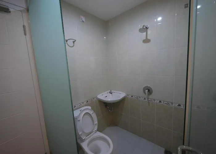 Bintaro Rumah Kayu Manis Jakarta